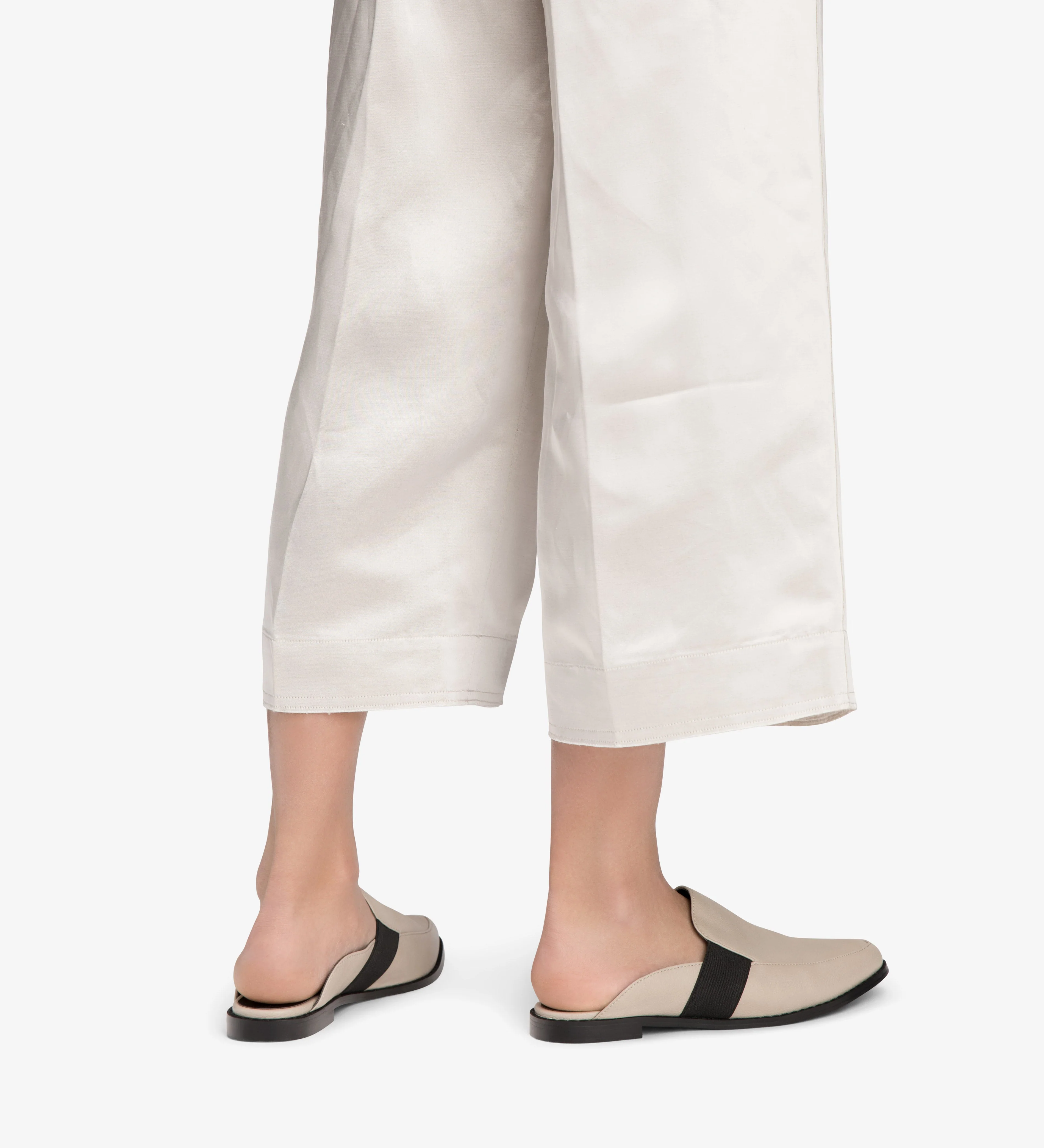 BEGONIA Women's Vegan Loafers - Image 9
