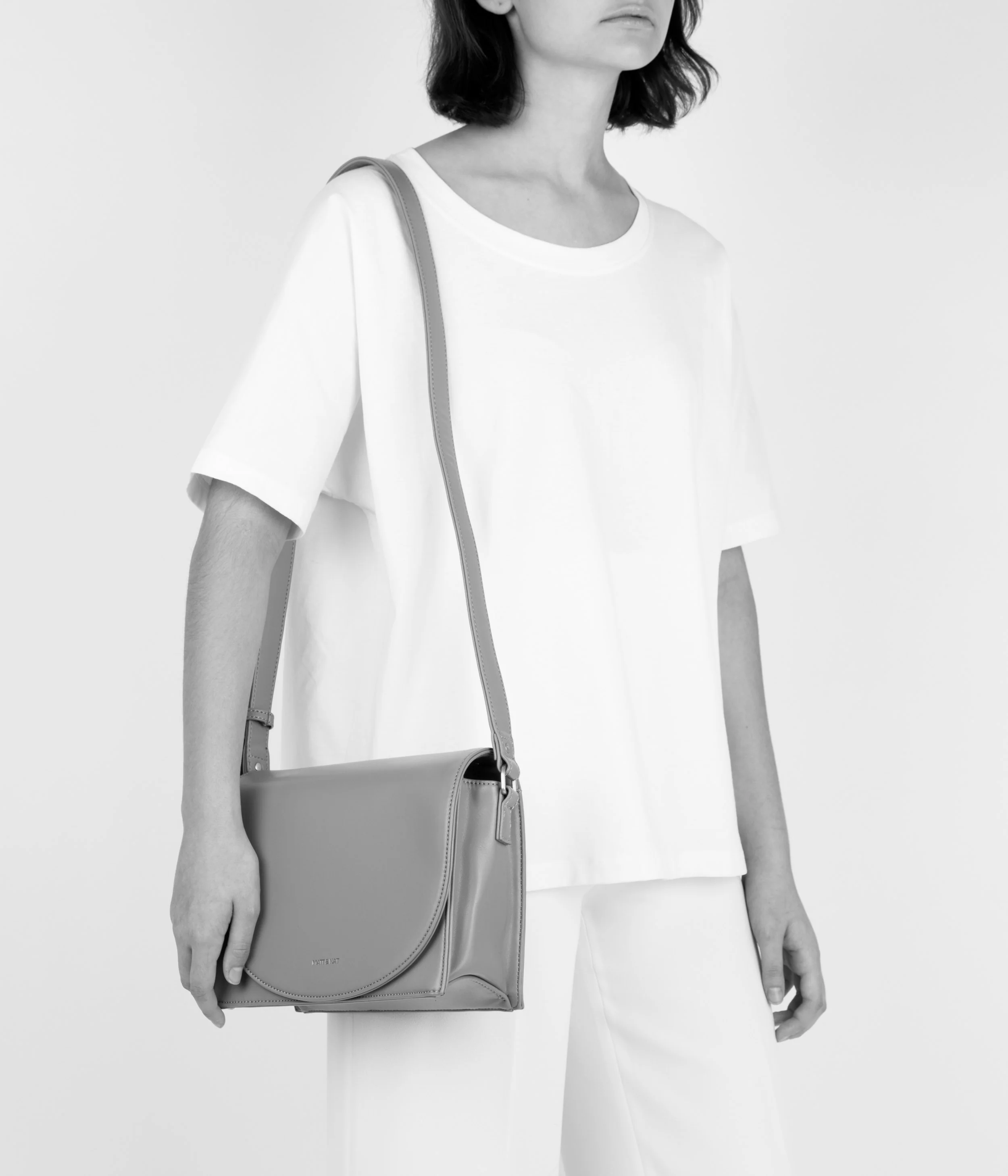 CALLA Vegan Crossbody Bag - Loom - Image 17