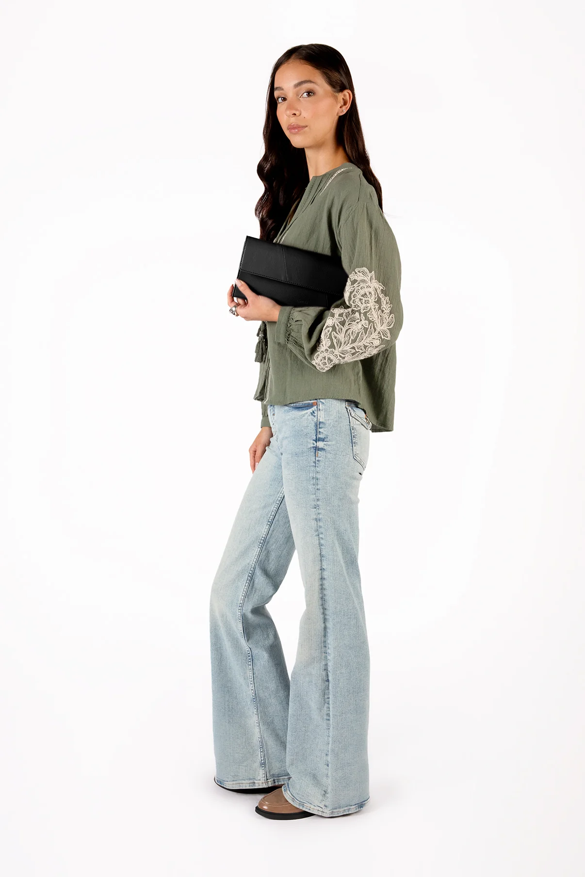 EDIA THEME CLUTCH SHOULDER BAG - Image 10