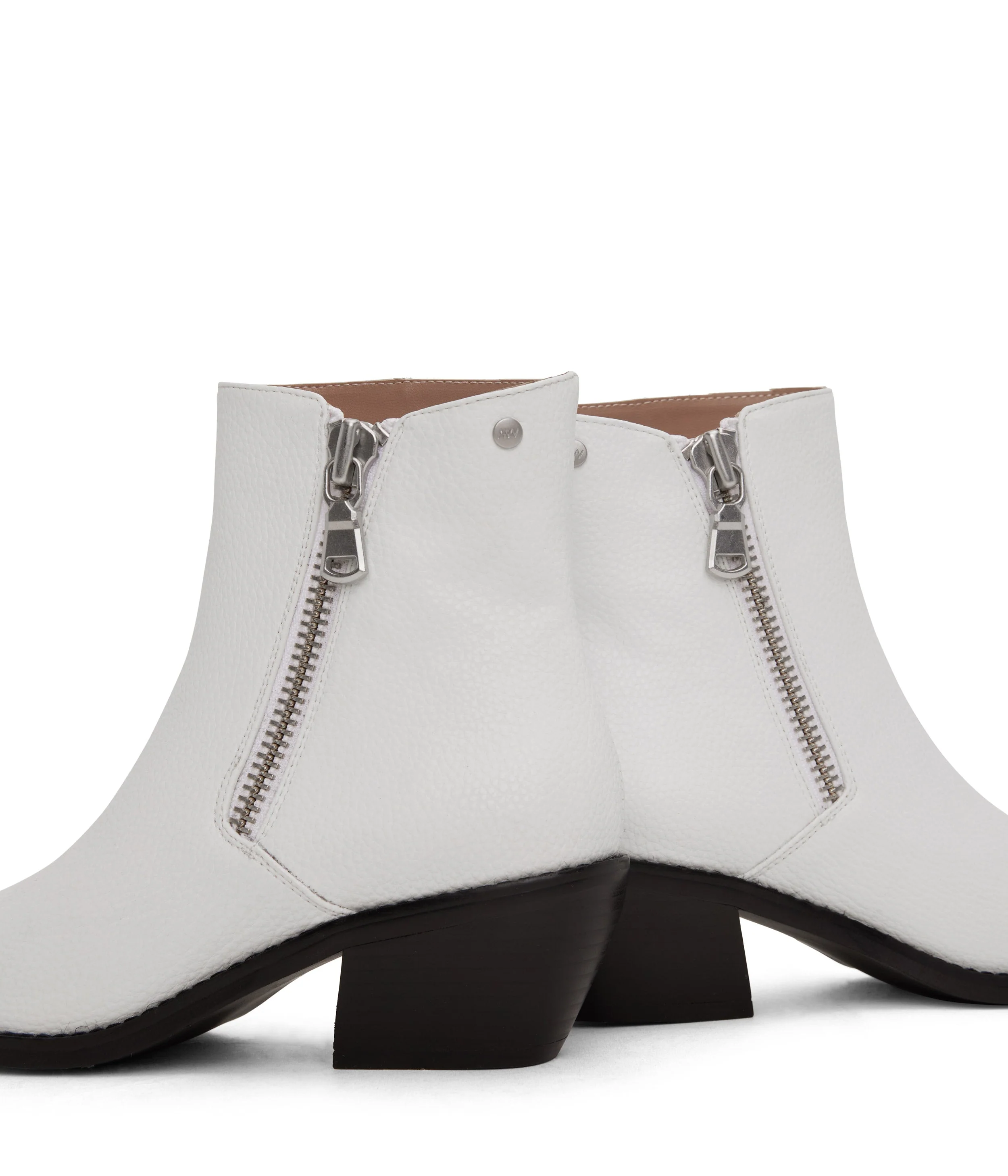 EVEX Women's Vegan Chelsea Boots - Image 10