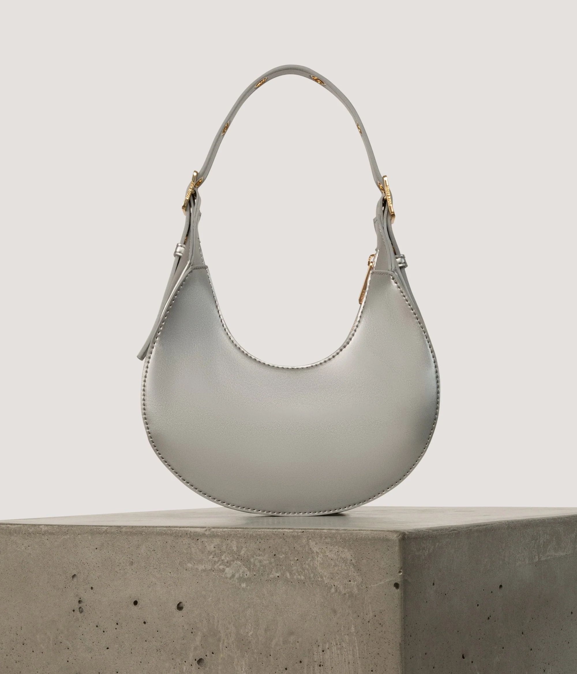 GIULIA SM Small Vegan Shoulder Bag - UPPEAL™ - Image 16