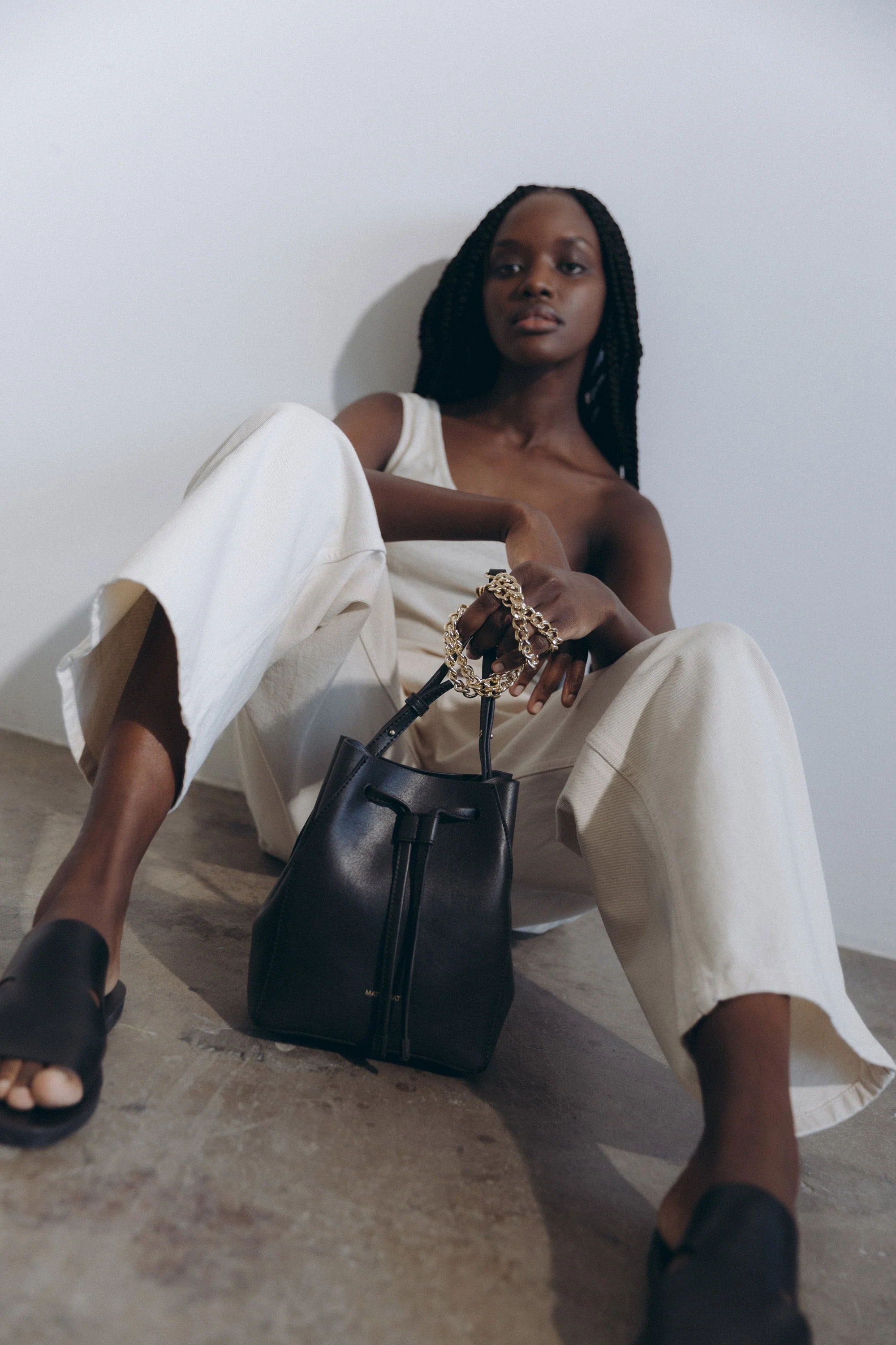 GRACE Vegan Bucket Bag - Vintage - Image 7