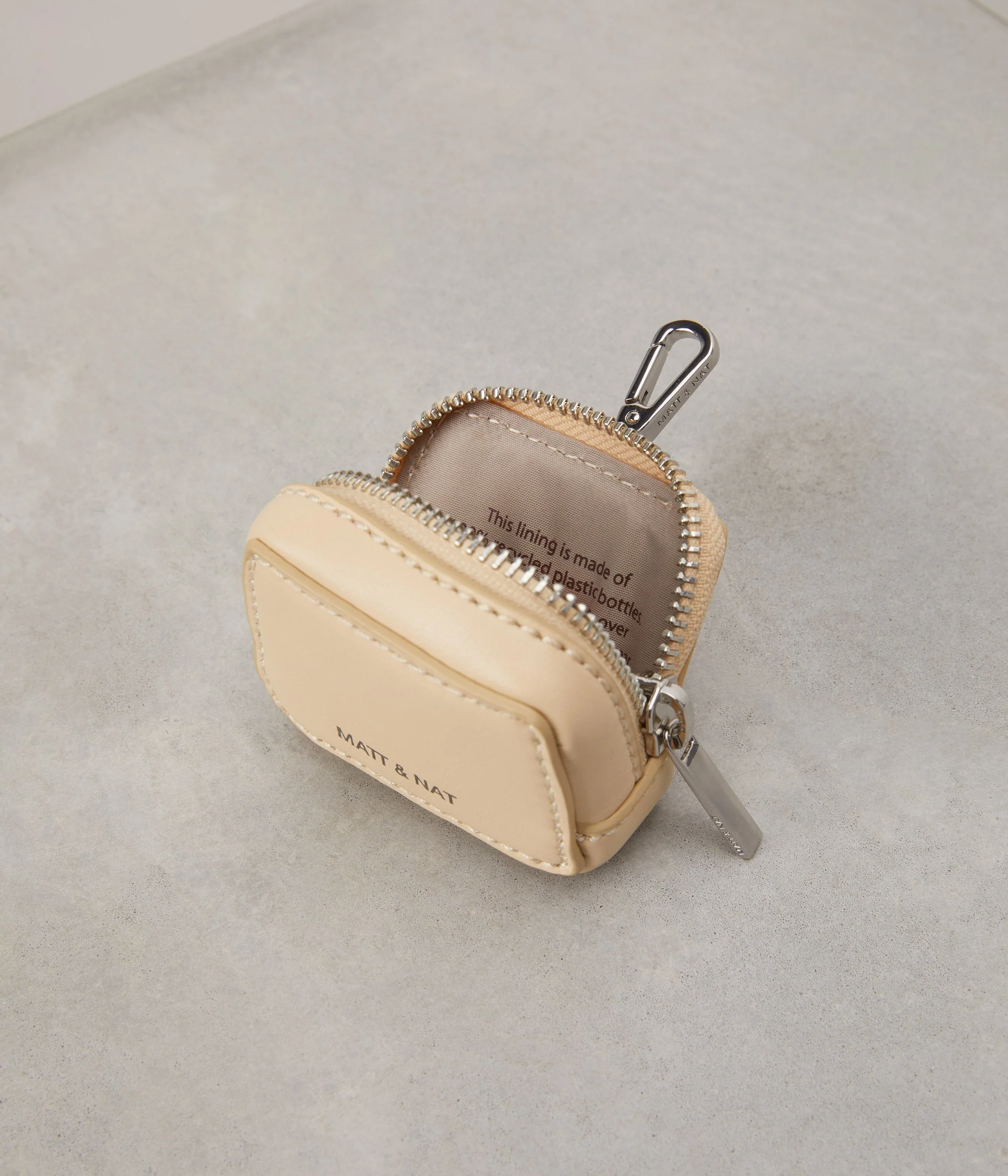 HARV AirPods Pro case - UPPEAL™ - Image 8