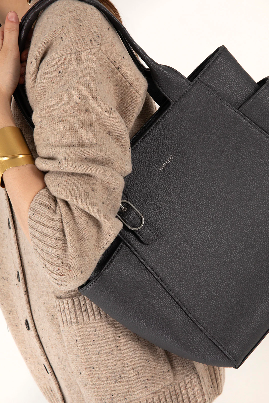 IONA Vegan Tote Bag - Grain - Image 37
