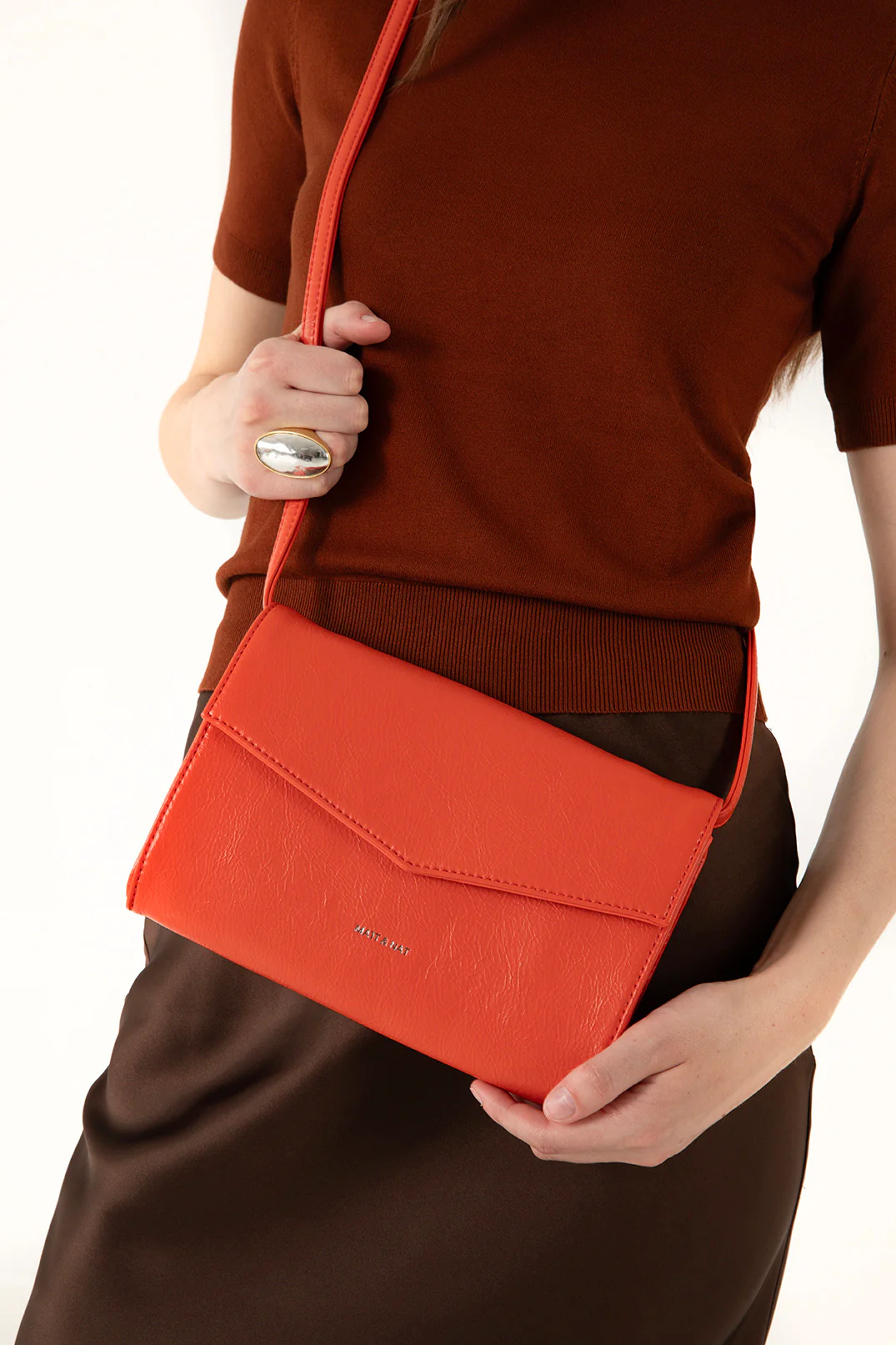 LILIAN Vegan Clutch – Theme - Image 20