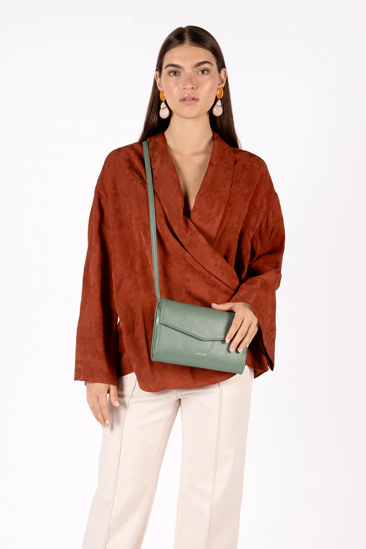 LILIAN Vegan Clutch – Theme - Image 36