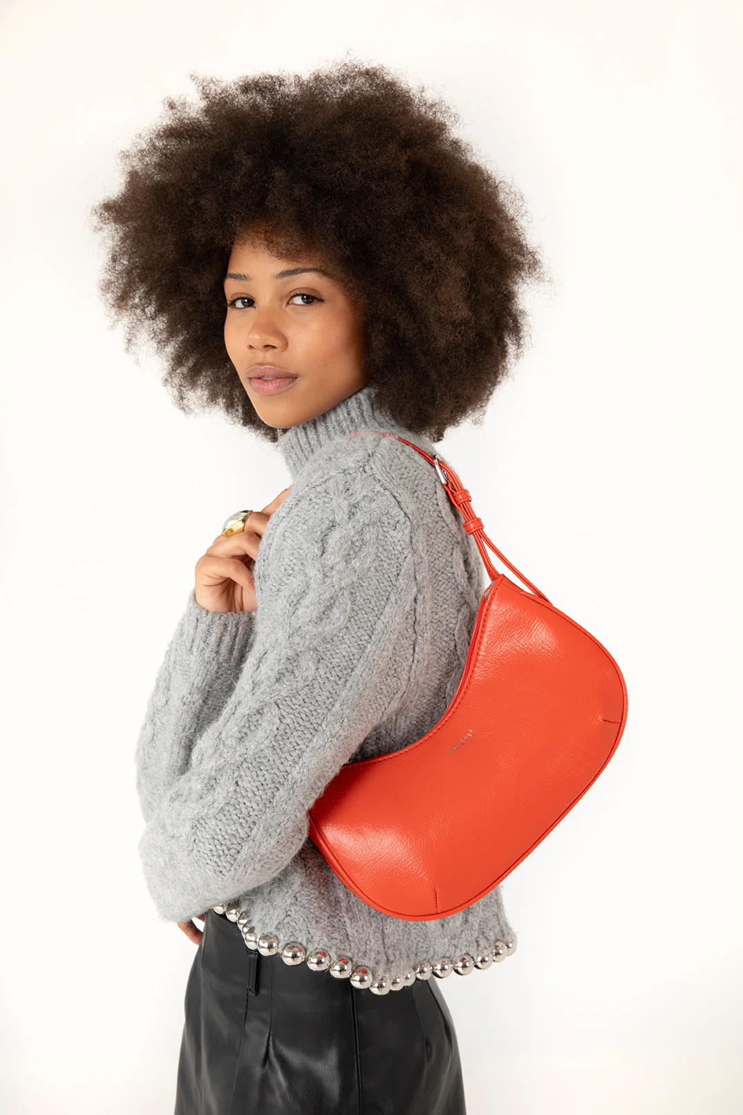 MARI Vegan Shoulder Bag - Theme - Image 5