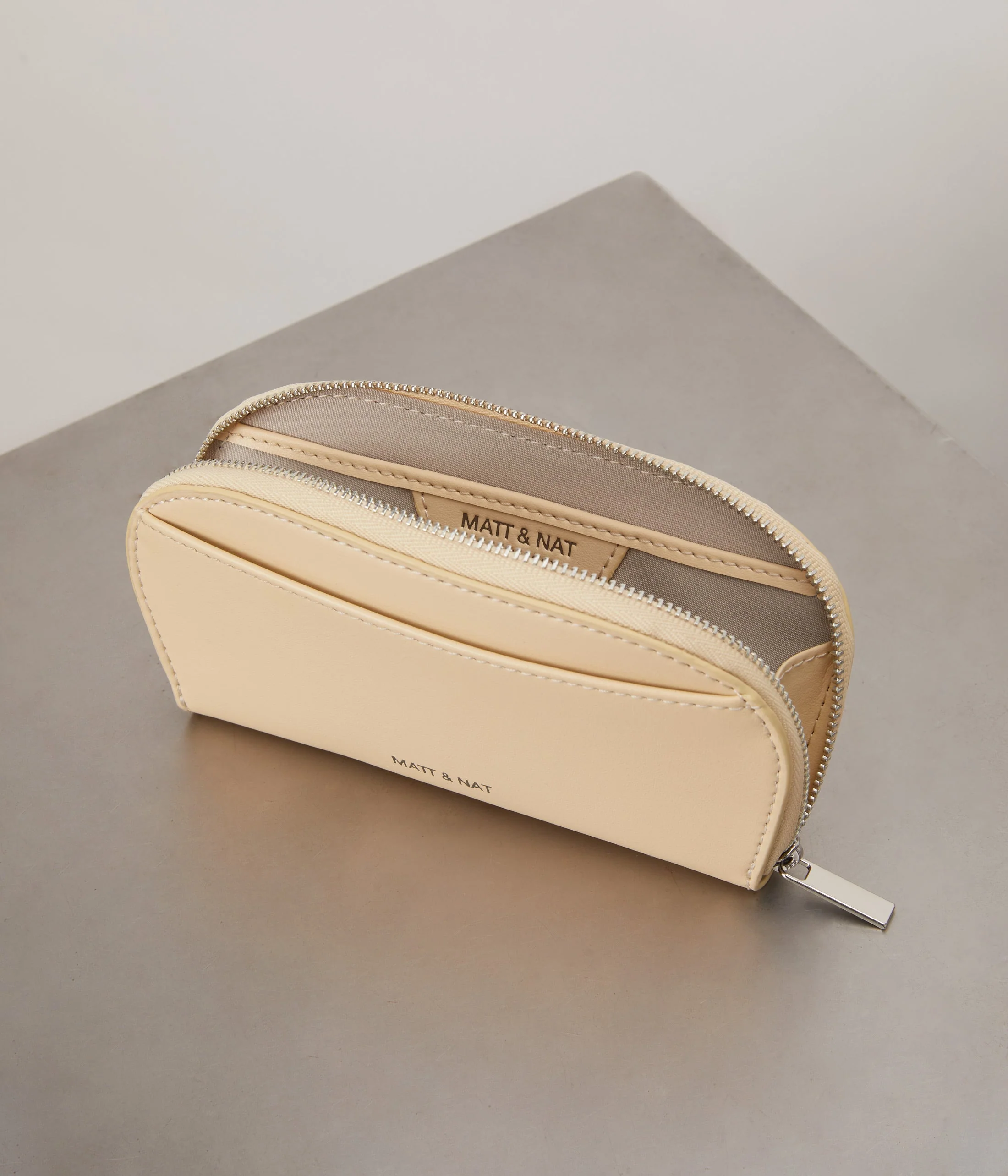MEREL Vegan Card Holder - UPPEAL™ - Image 44