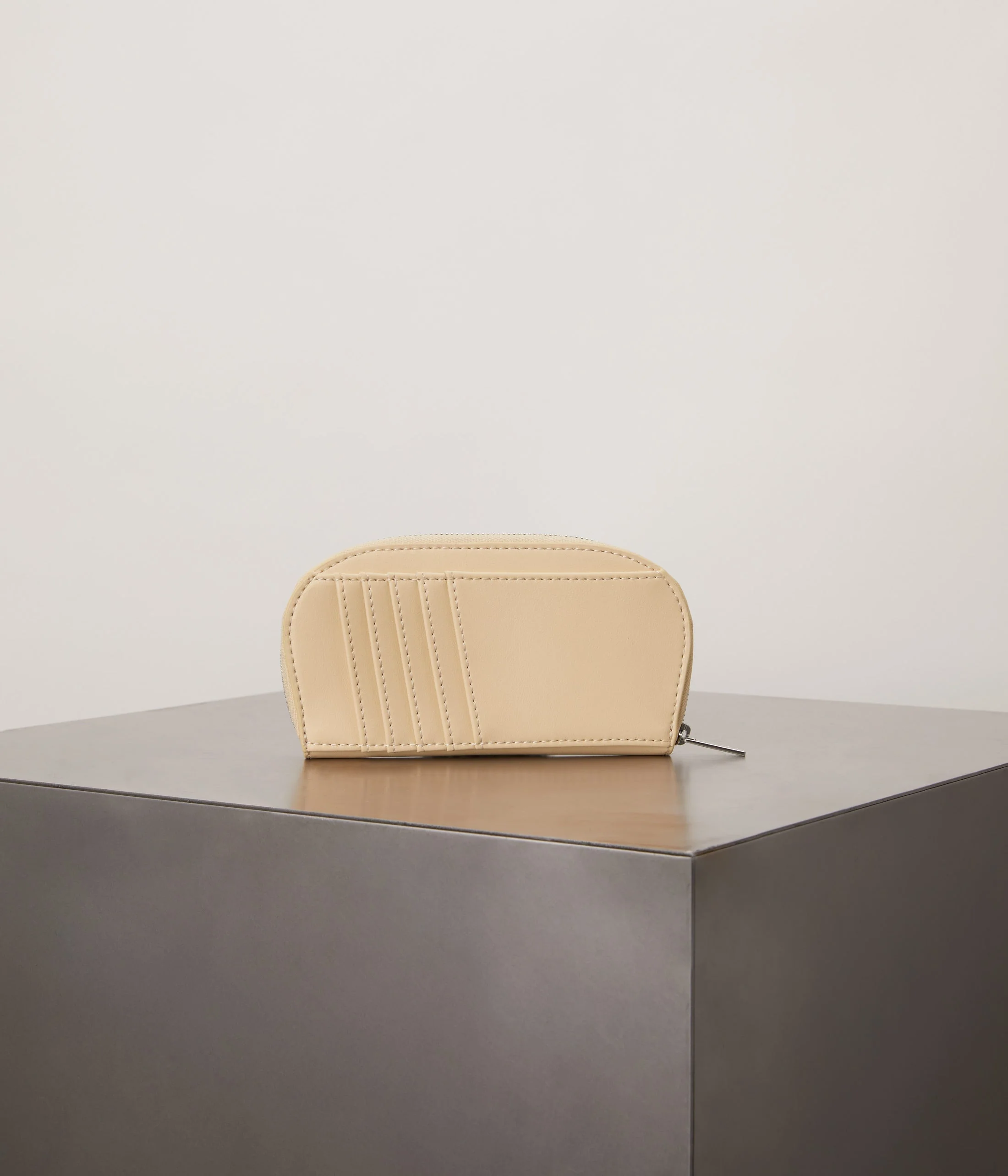 MEREL Vegan Card Holder - UPPEAL™ - Image 45