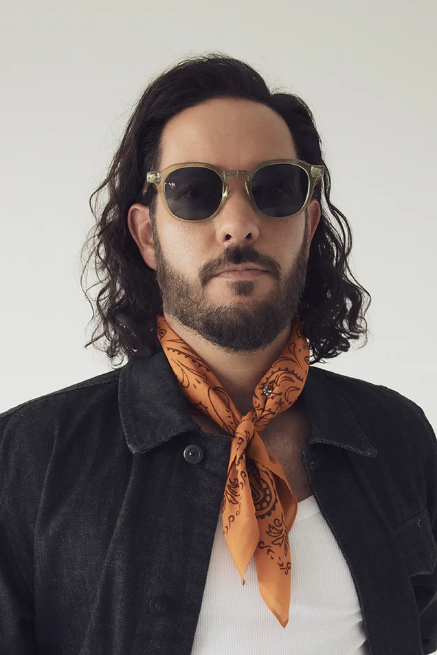 NIKA Round Foldable Recycled Sunglasses - Image 11
