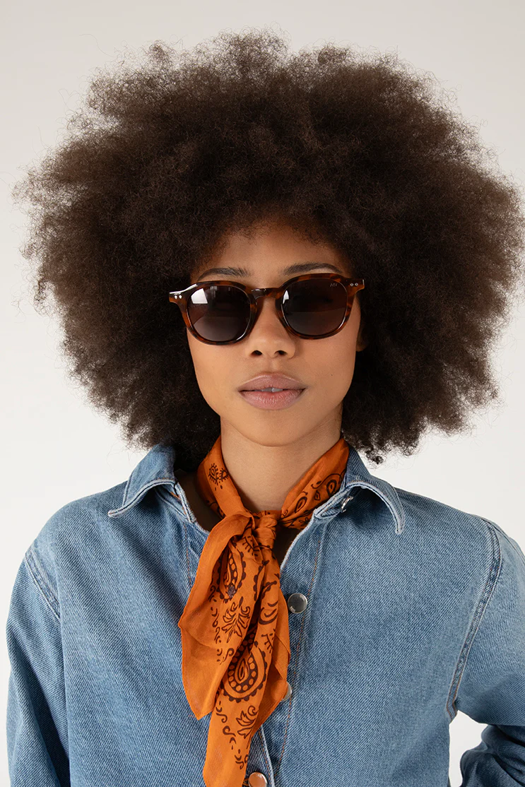 NIKA Round Foldable Recycled Sunglasses - Image 16