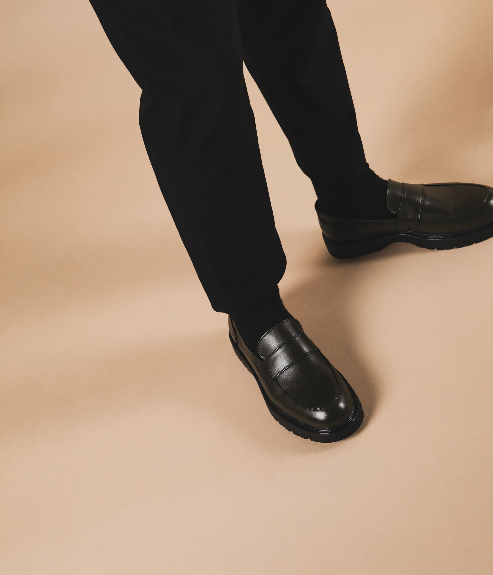 RHYE Men's Vegan Loafers - Image 12
