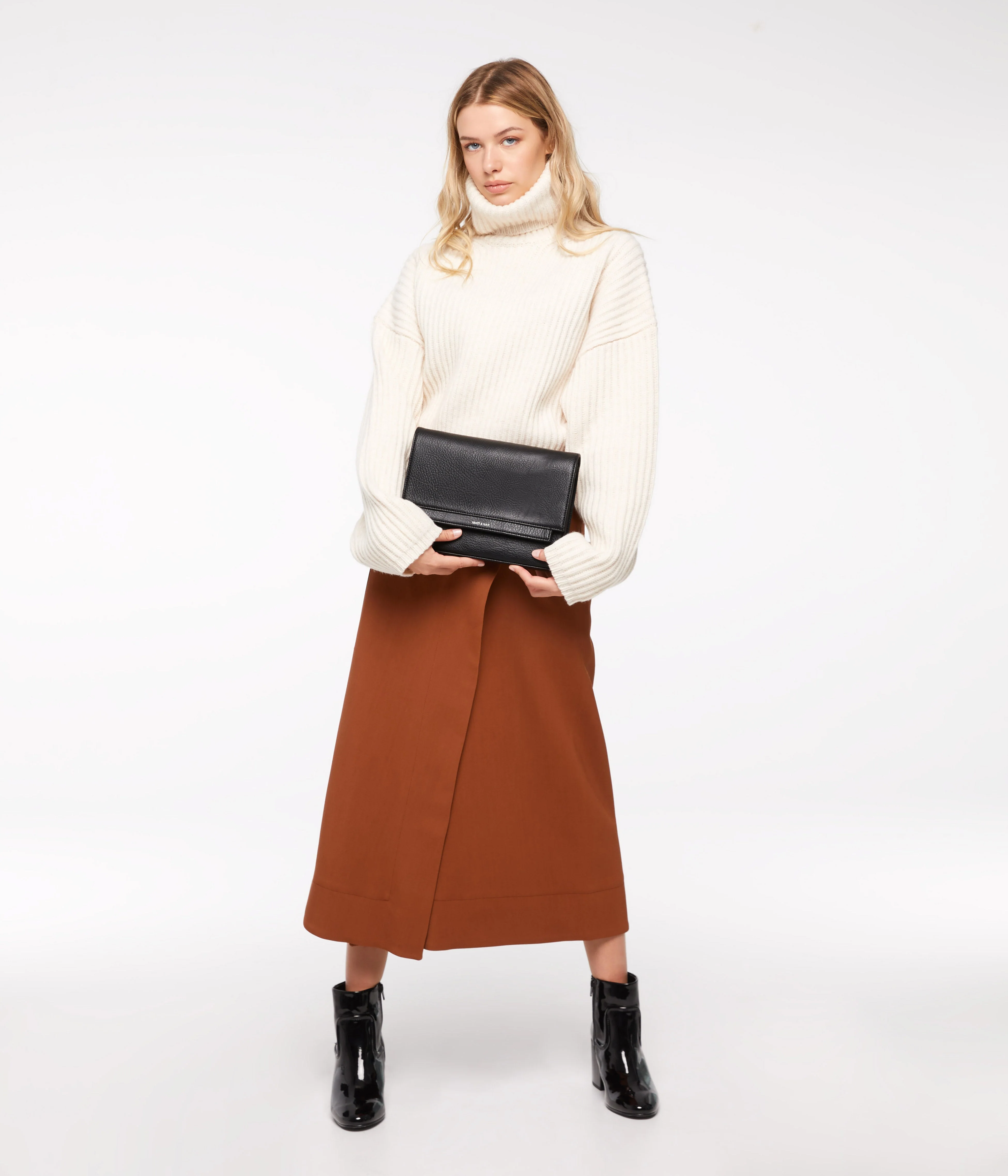 SILVI Vegan Crossbody Bag - Dwell - Image 14