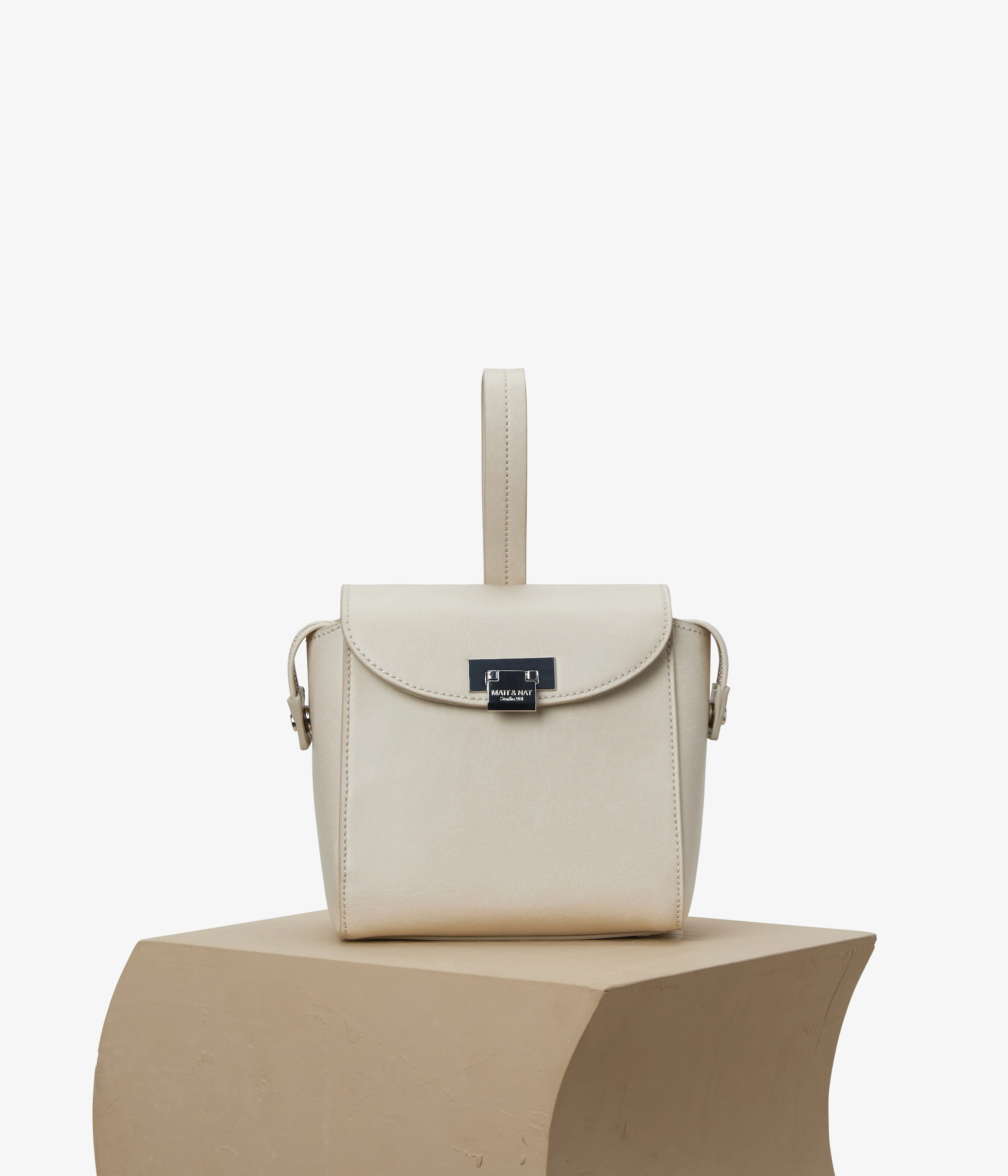 TIEN Vegan Crossbody Purse - Vintage - Image 9