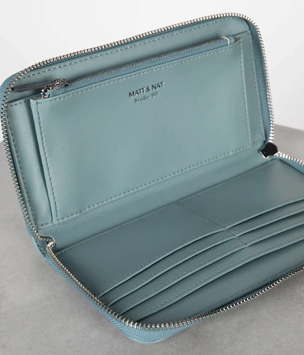 LEICI Vegan Wallet - UPPEAL™ - Image 16