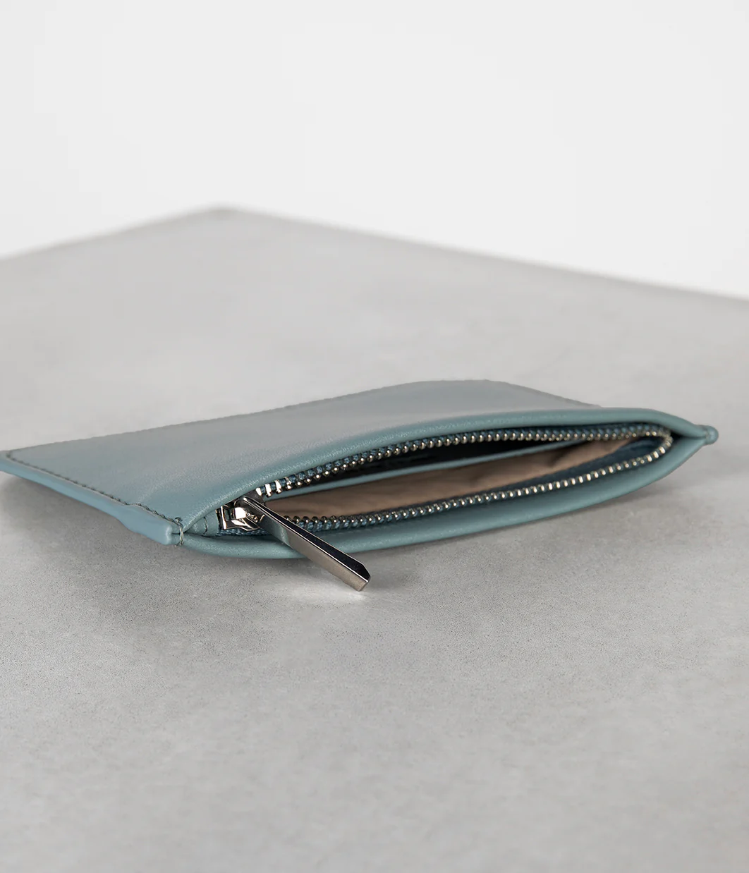 LELE Vegan Wallet - UPPEAL™ - Image 10
