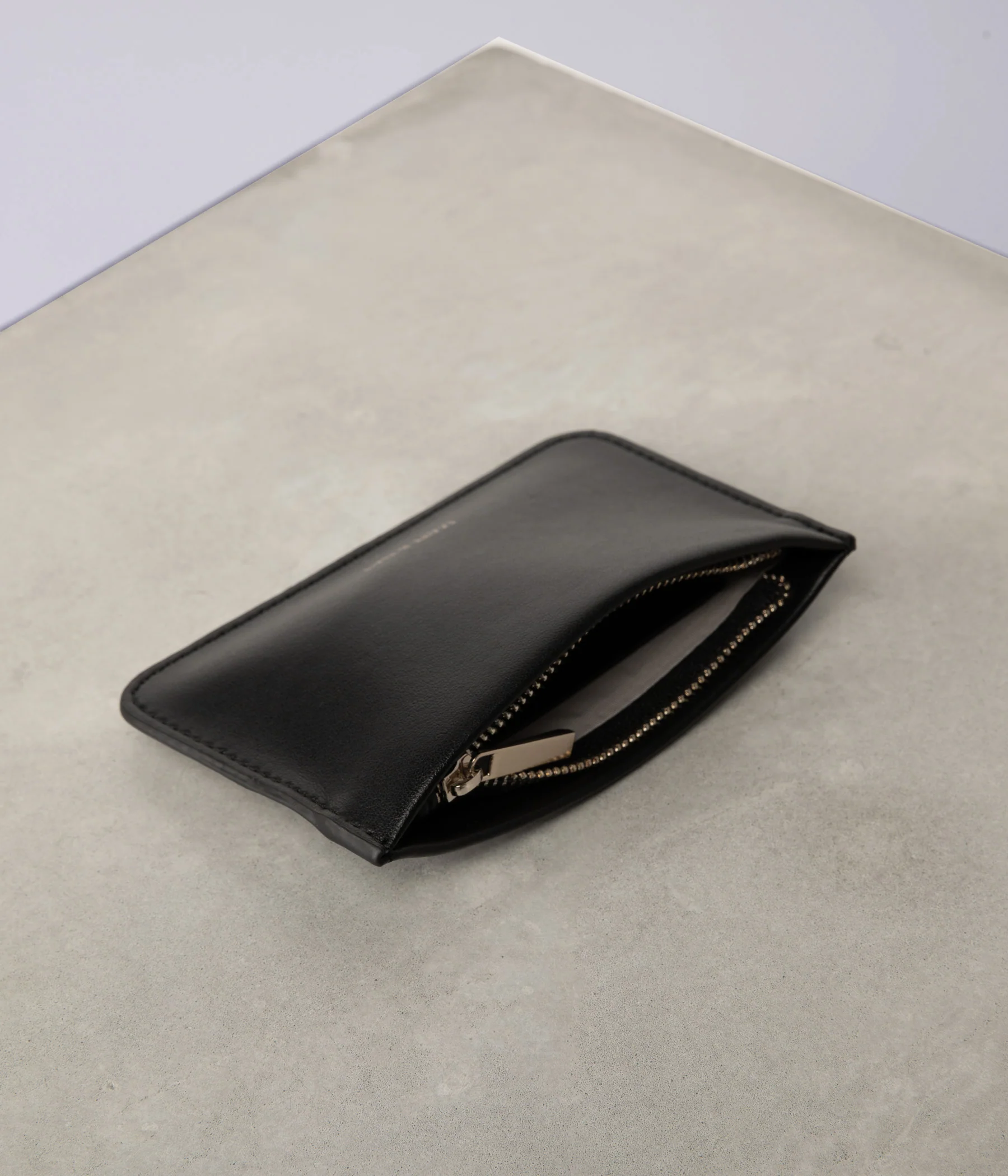 LELE Vegan Wallet - UPPEAL™ - Image 6