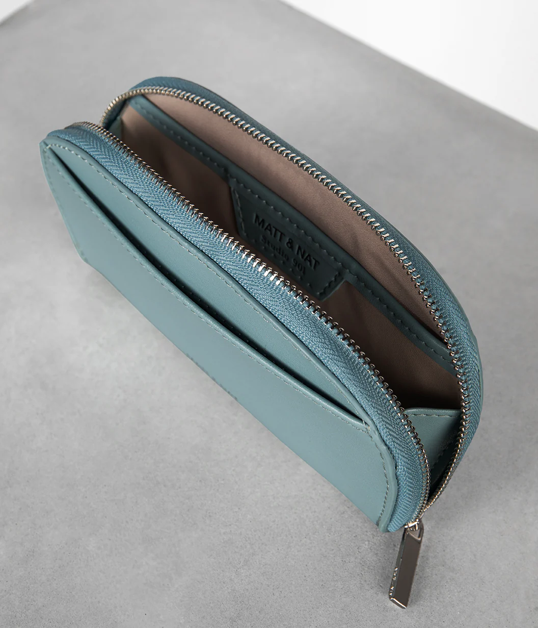 MEREL Vegan Card Holder - UPPEAL™ - Image 12