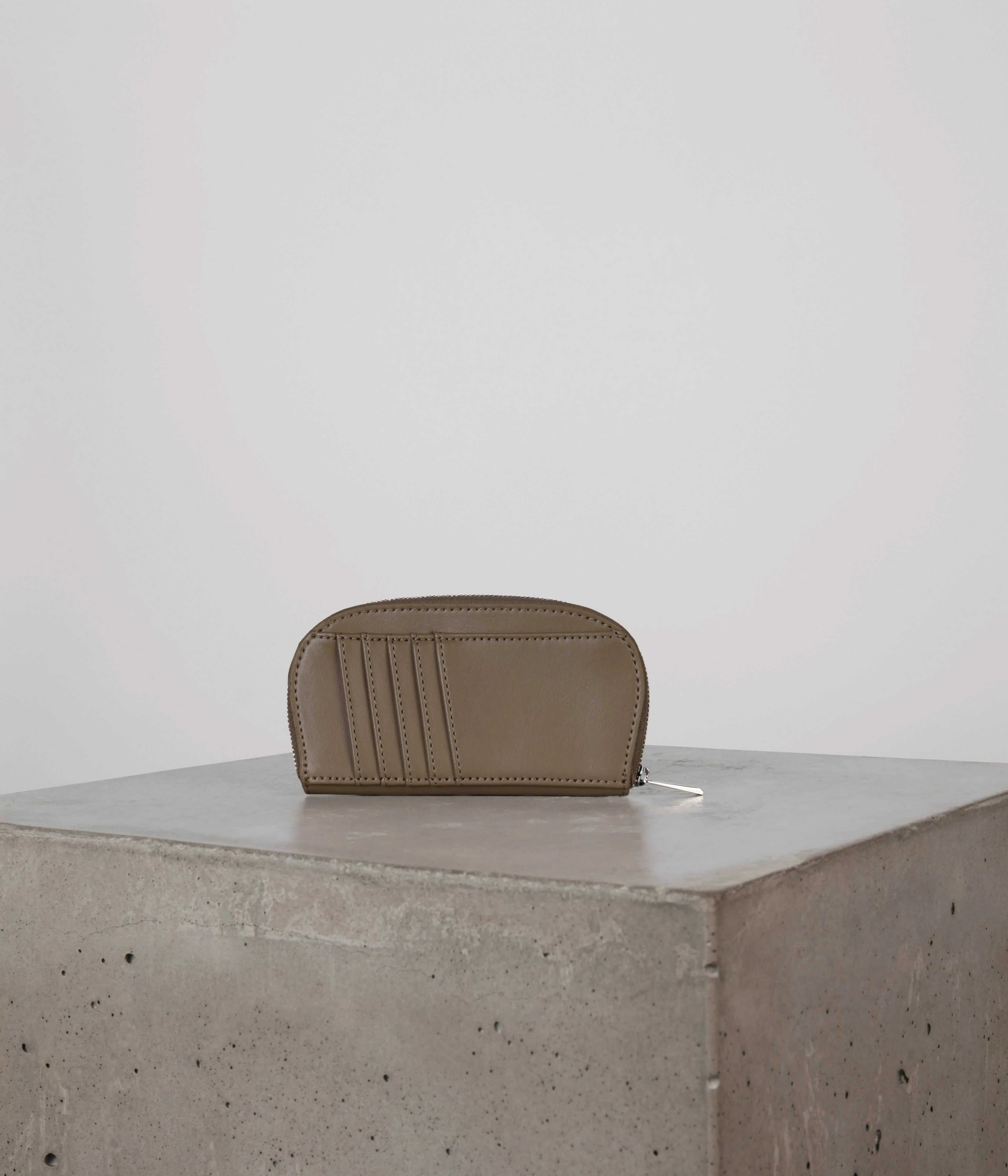 MEREL Vegan Card Holder - UPPEAL™ - Image 8