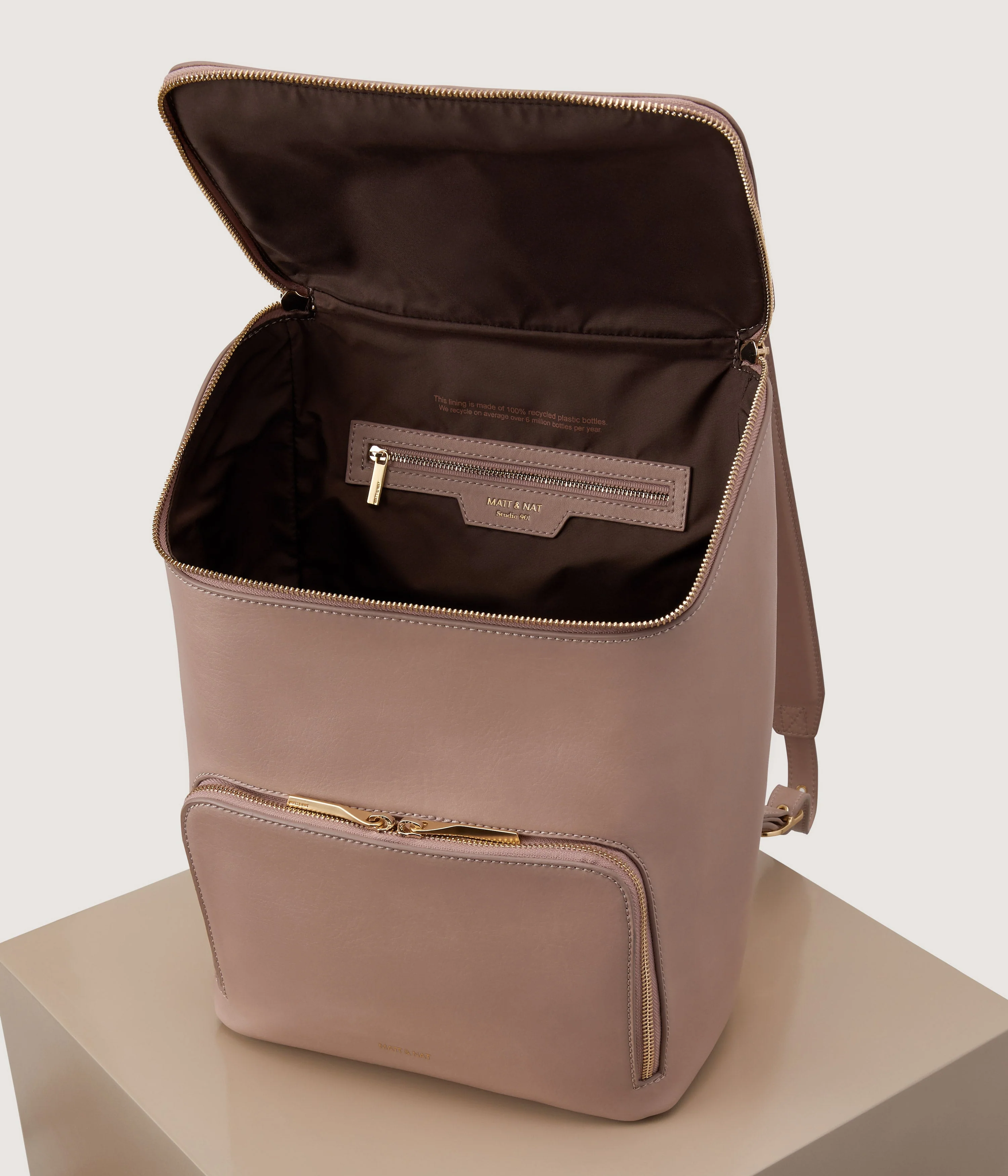 VIDA Vegan Backpack - Vintage - Image 8