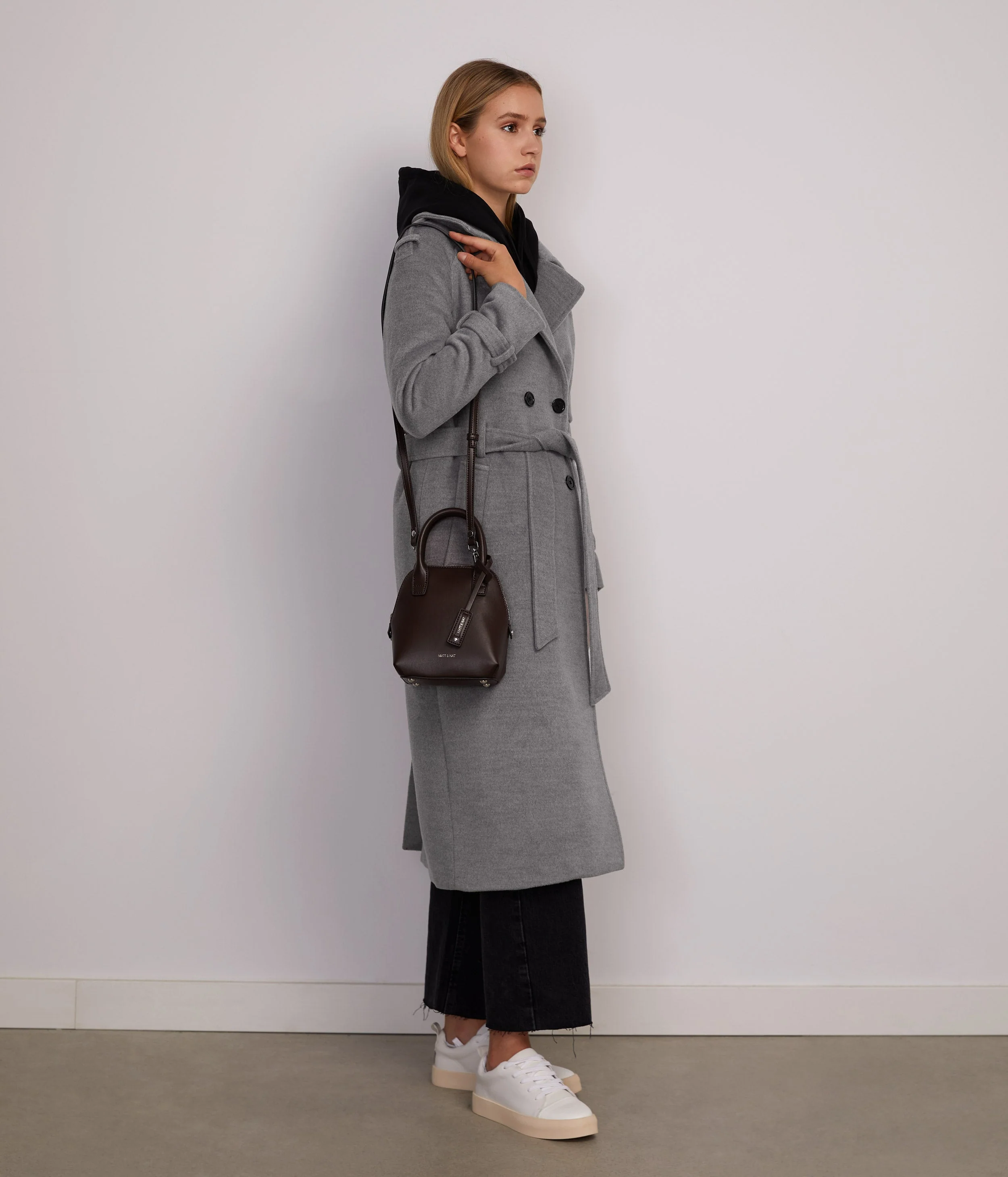 VIVI Women's Long Coat - Image 5