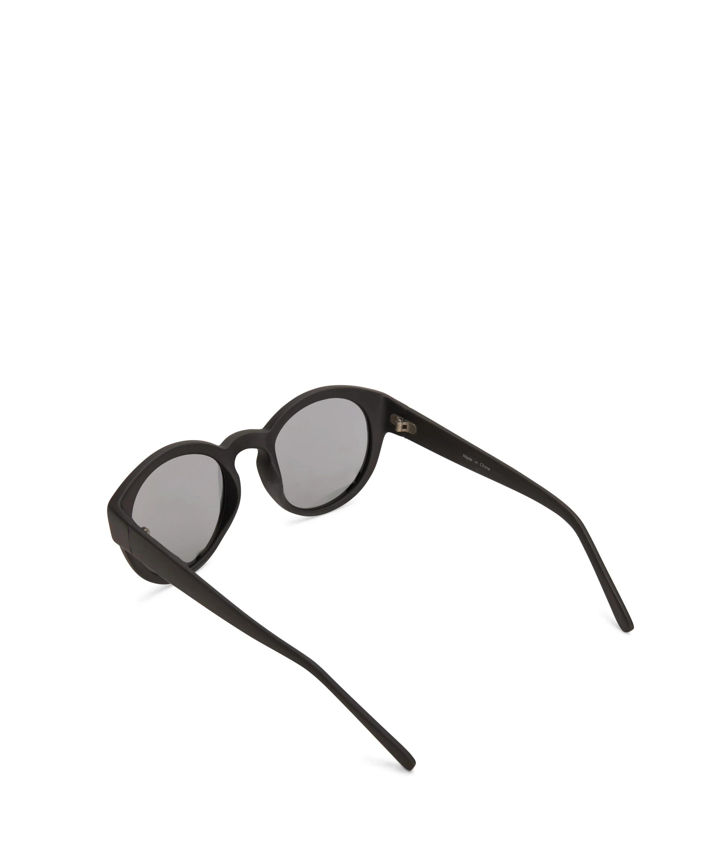 YAN Black Round Sunglasses - Image 4